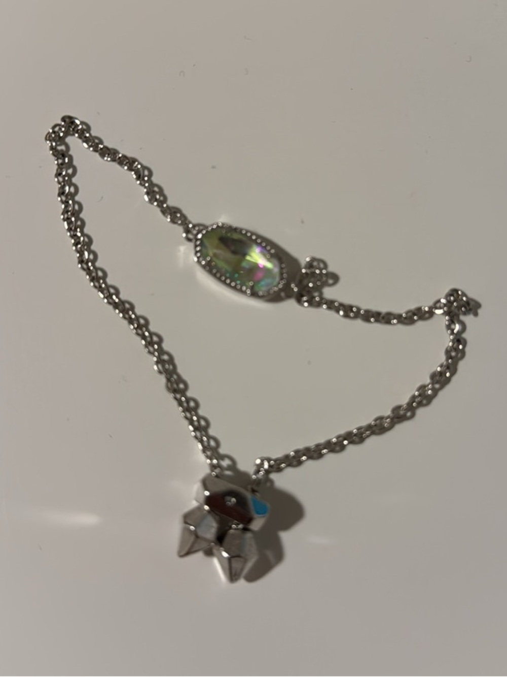 Kendra Scott Silver Chain Necklace with Iridescent Stone